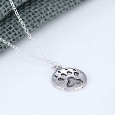 TLAPKA VRYTÁ - náhrdelník s přívěskem - stříbrný 1ks