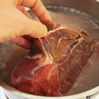 Vařené maso pro psy